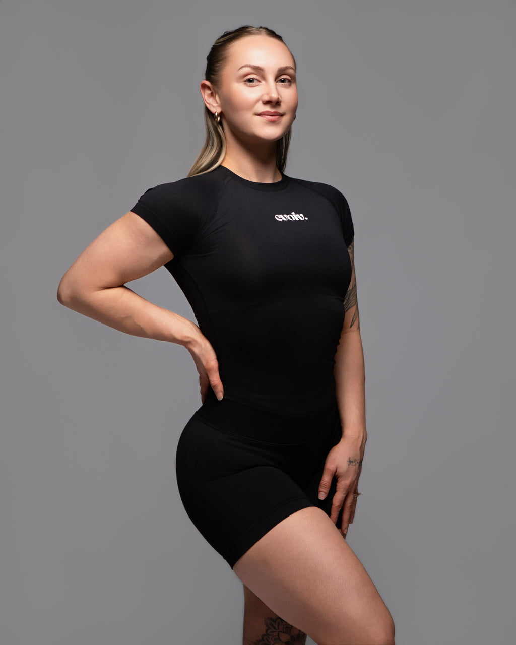Form Tee
