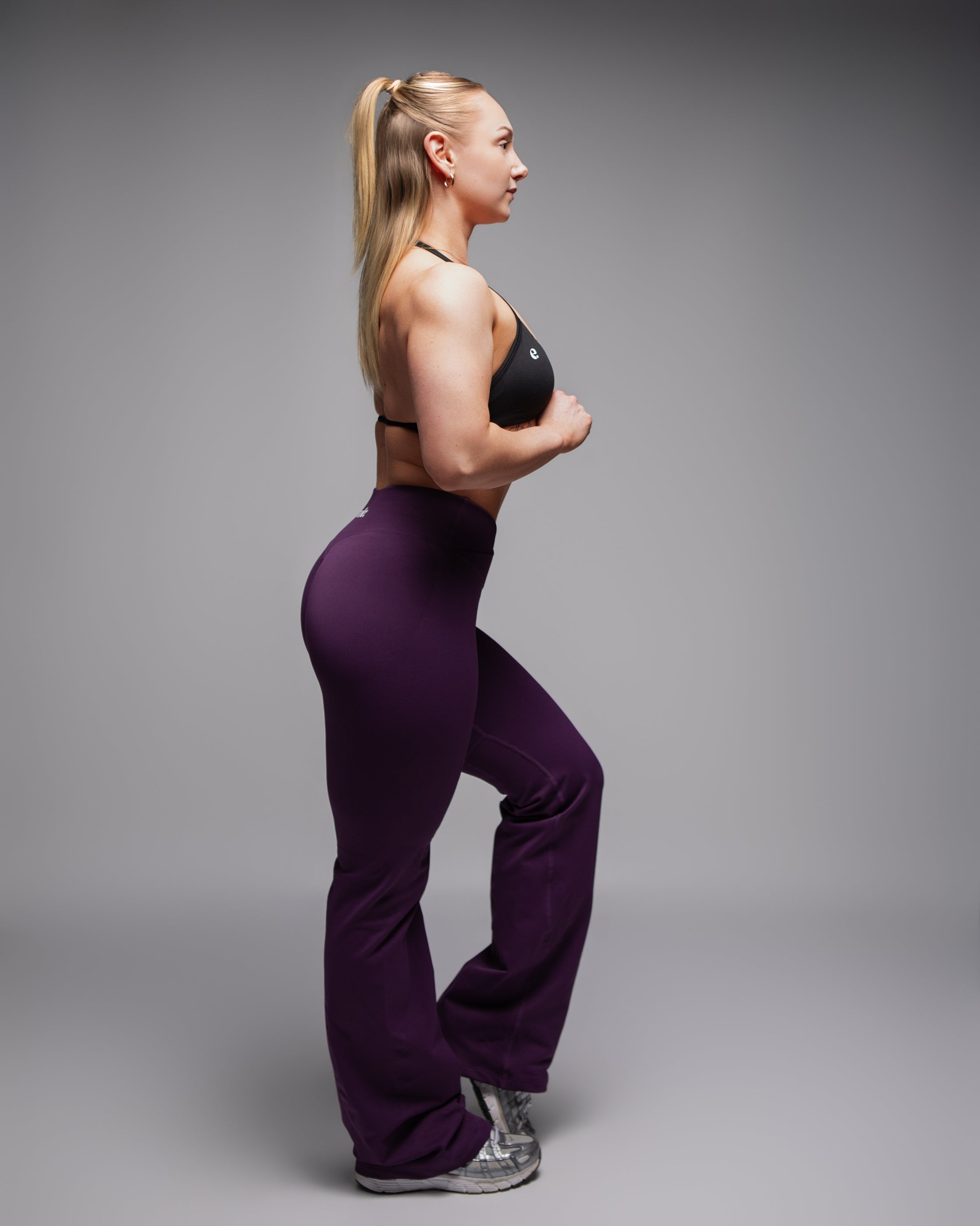 Crossover Sculpt Flares - Plum (pre-order only)